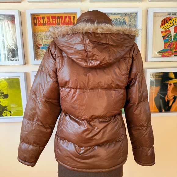 Y2K Brown Puffer Jacket with Faux Fur hood - Picture 13 of 13